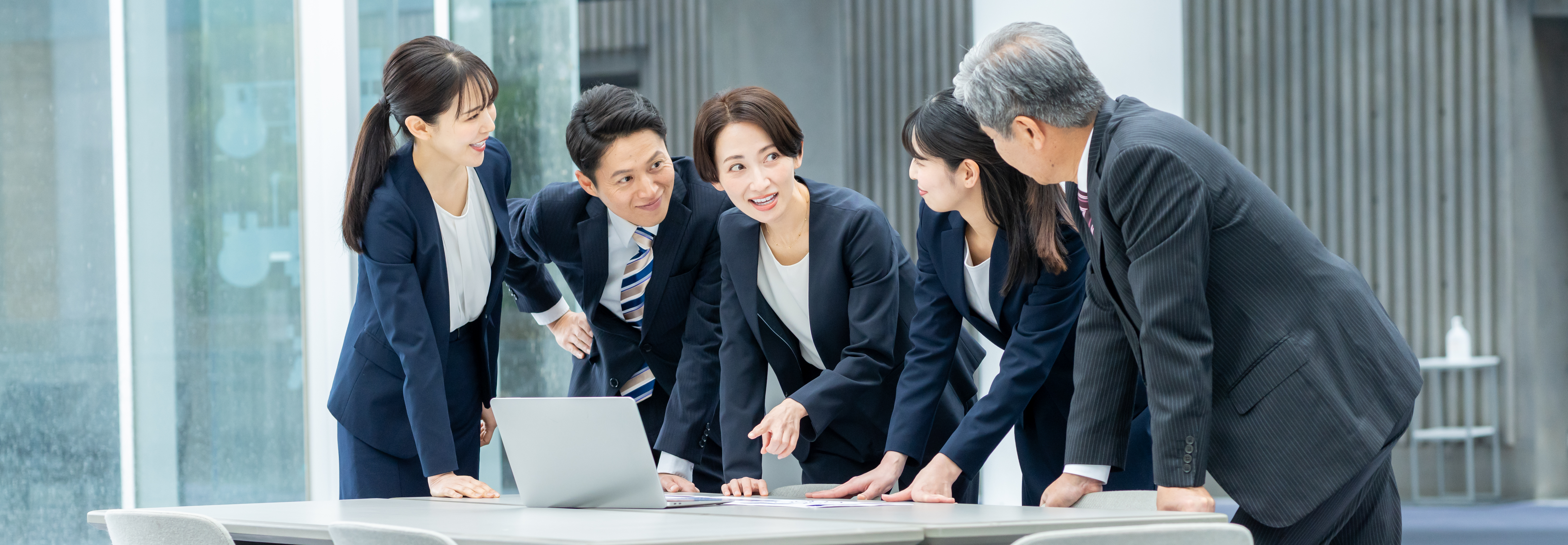 【探偵 大阪】浮気調査相談センター